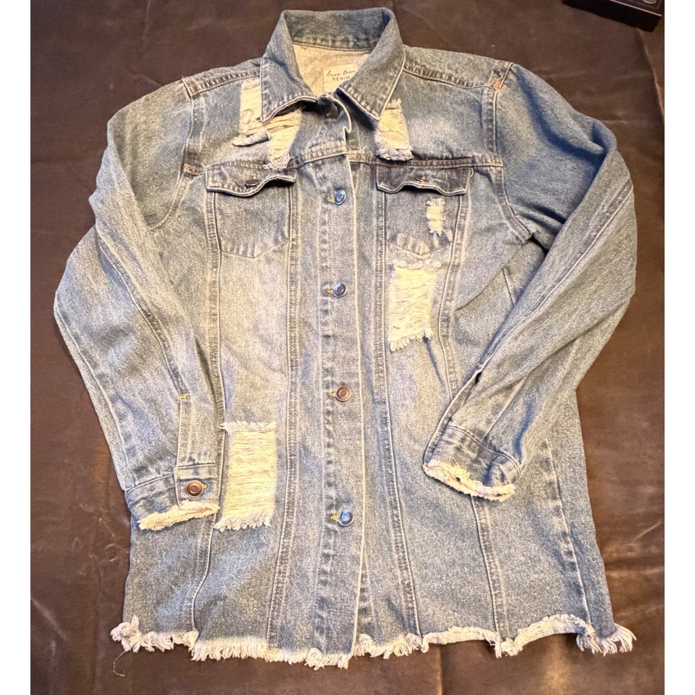 Love Tree Denim Distressed Longline Jacket Light Wash Raw Hem Small